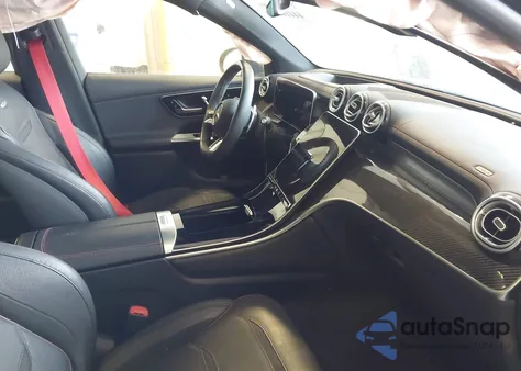 2025 Mercedes-Benz Amg Glc 43 4Matic z USA, uszkodzony, nr VIN W1NKM8HB9SF309363